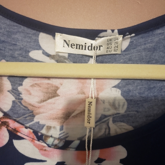 NWT Nemidor Dark Blue Floral Maxi Dress Size 20 - Picture 2 of 10